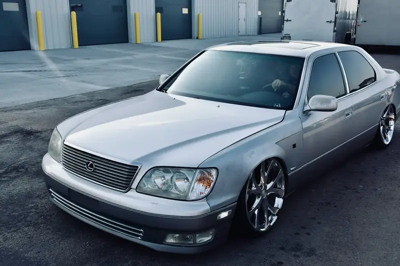 Lexus LS400, detail: car photography by Izayuh Visuals in Sioux Falls, SD