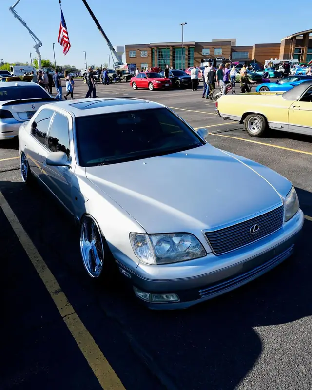 Lexus LS400, slammed on chrome: car photography by Izayuh Visuals in Sioux Falls, SD